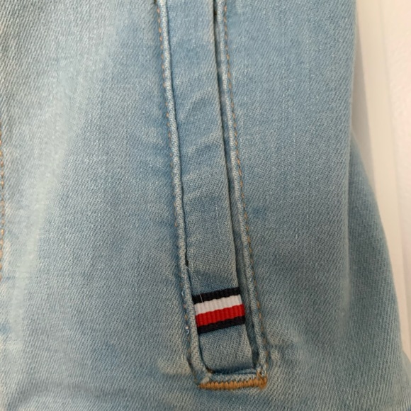 Tommy Hilfiger Women’s Blue Jean Denim Vest size S/P - Picture 2 of 7